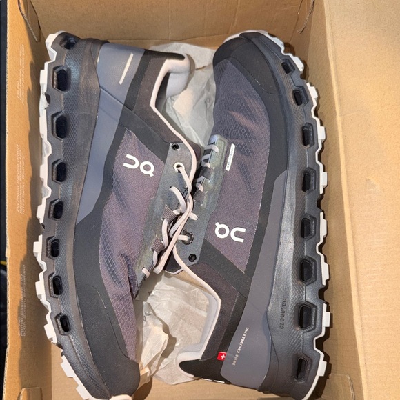 On Running Shoes - On Running Women’s Trail Sneakers in Black and Gray